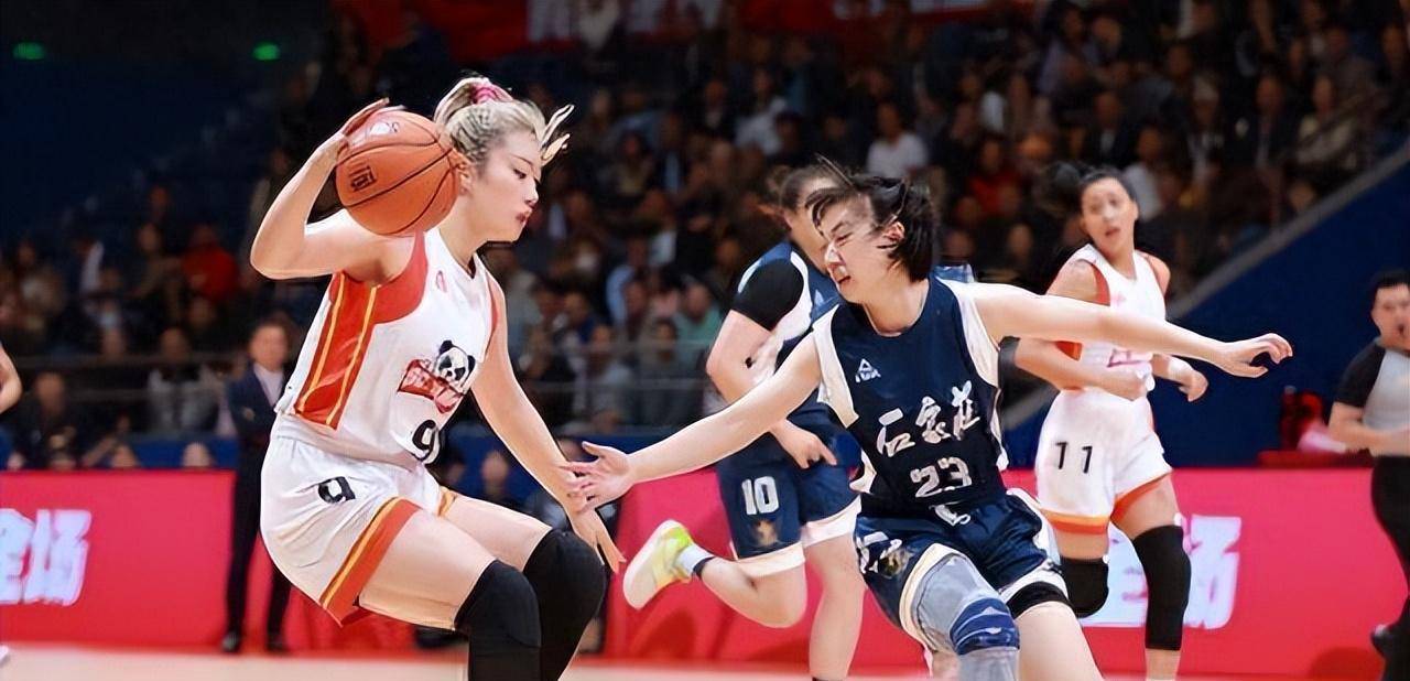 包含风云突变！皇家社会窗口期手感冰凉；CBA季后赛版图或变；话题不断；年轻球员得到机会的词条