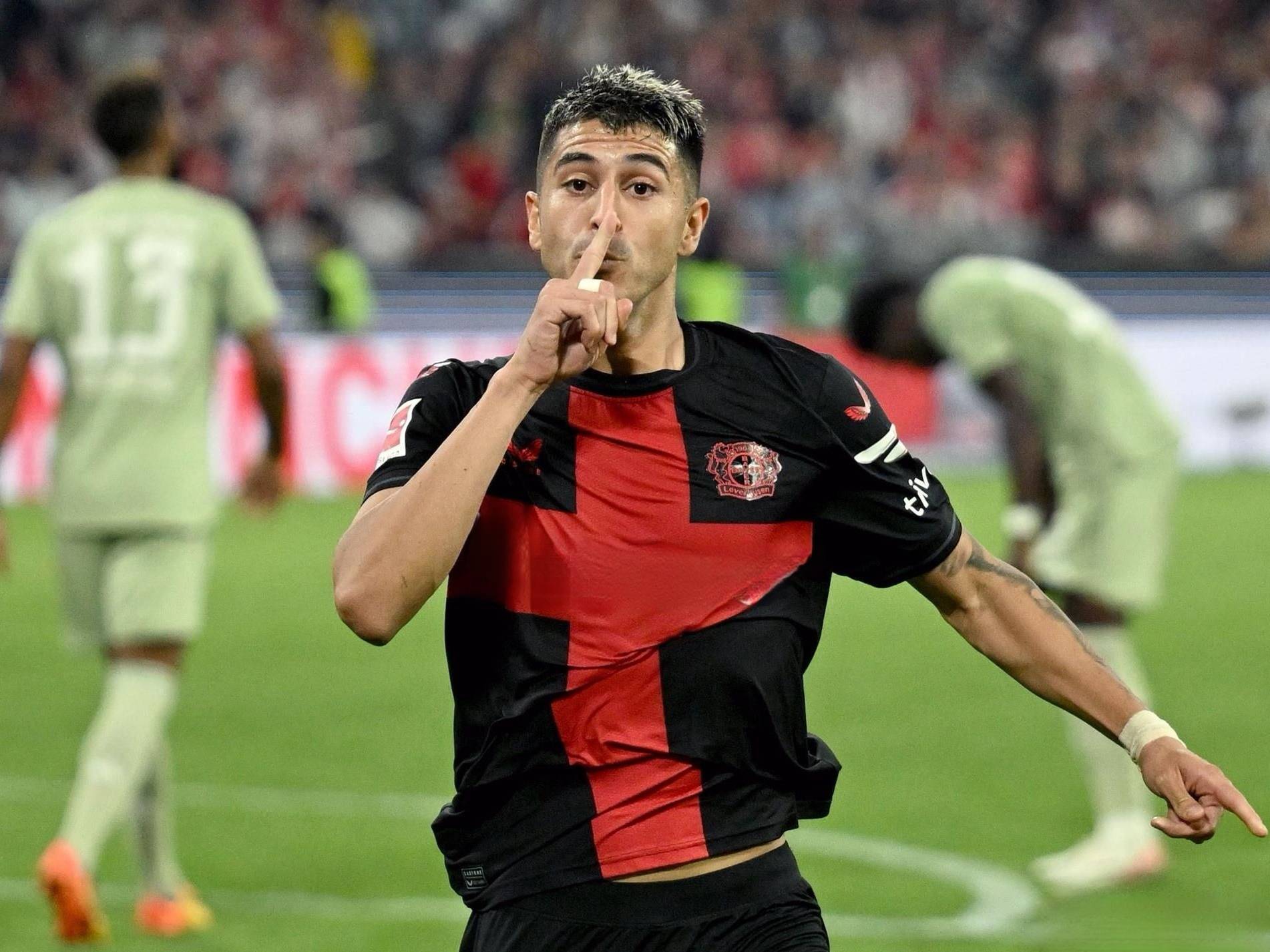  关键时刻里昂止住颓势：德甲节点到来，气氛紧张，轮换策略成焦点